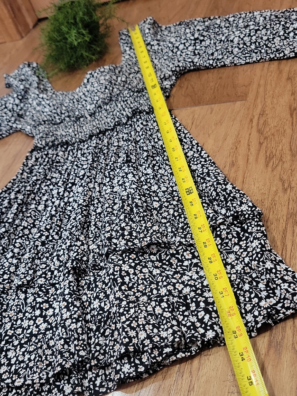 Daisy Explosion Floral Print Dress - Picture 7 of 10